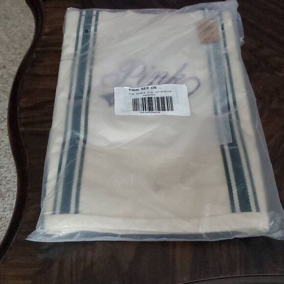 NEW WITH TAGS VICTORIA'S SECRET CANVAS TOTE - Picture 4 of 4